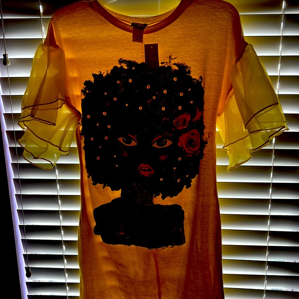 Flutter Sleeve Graphic Tunic/Dress